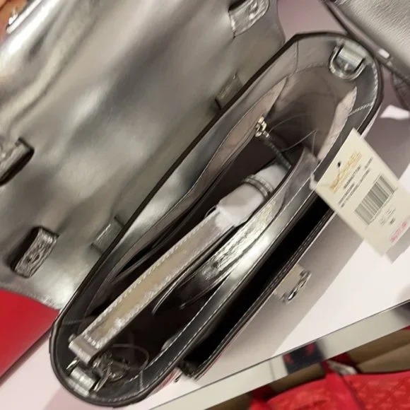 Michael Kors Manhattan Medium School Satchel - Picture 15 of 16